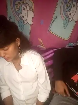 Freakingromance's cam snapshot