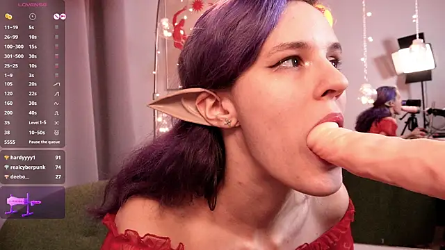 AuraLaunni's cam snapshot