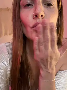 BritneyHall live sex cam