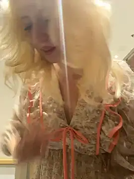 RonnieKiss's cam snapshot