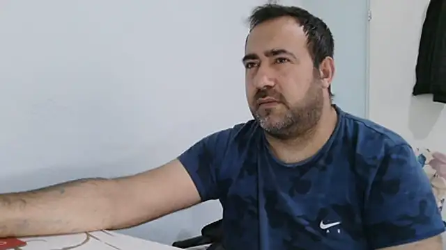 big_snakee live sex cam