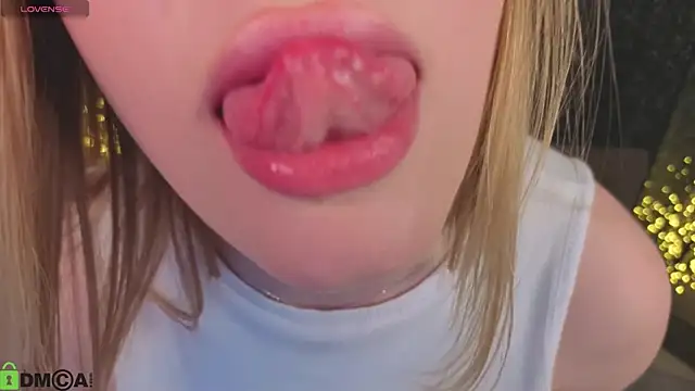 DaraLex_'s cam snapshot