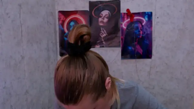 AliceFlirtt_ live sex cam