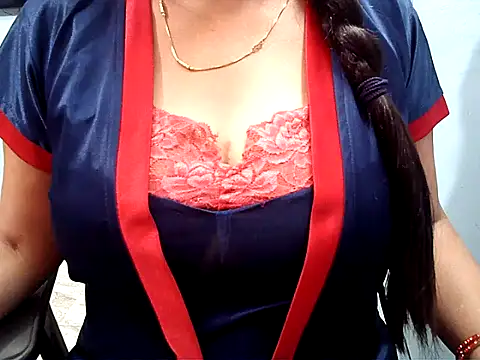 Nagma_housewife's cam snapshot