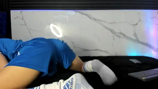 Saimonvela live sex cam