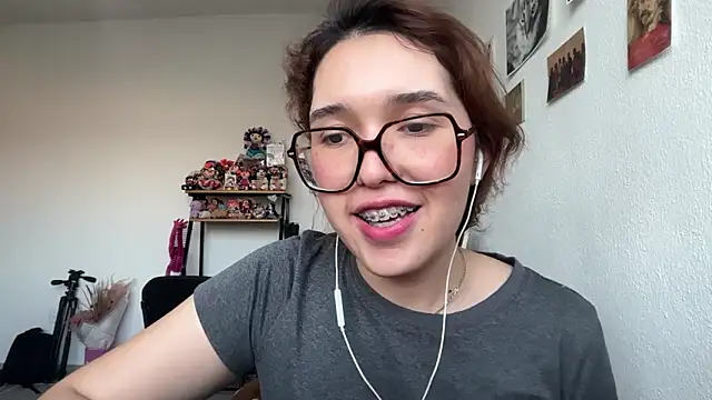 ShebaBonne's cam snapshot