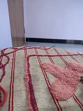 supriyatamil's cam snapshot