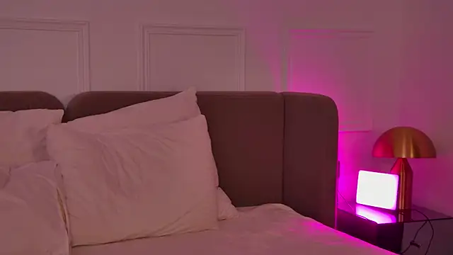 ArianaMell's cam snapshot