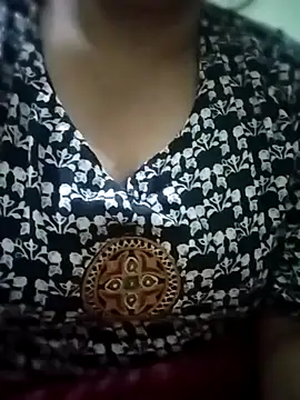 sexydesigirl1's cam snapshot