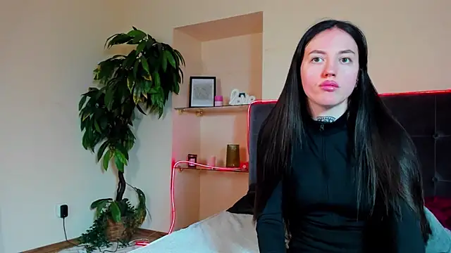 AdrianaCult's cam snapshot