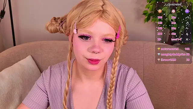 Waifu_Ketrin's cam snapshot