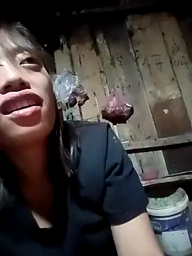 llomayy-love's cam snapshot