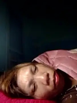 bella-la's cam snapshot