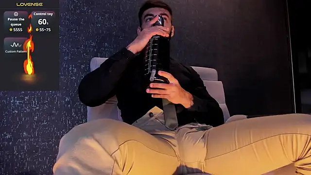 MarkWalker__ live sex cam