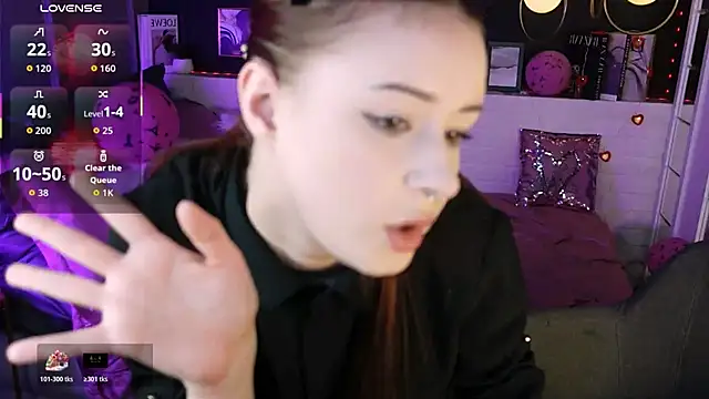 Lily_Moonlight's cam snapshot