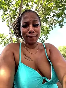 CurvyDesire1 live sex cam