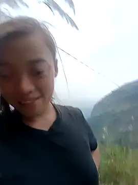 llomayy-love's cam snapshot