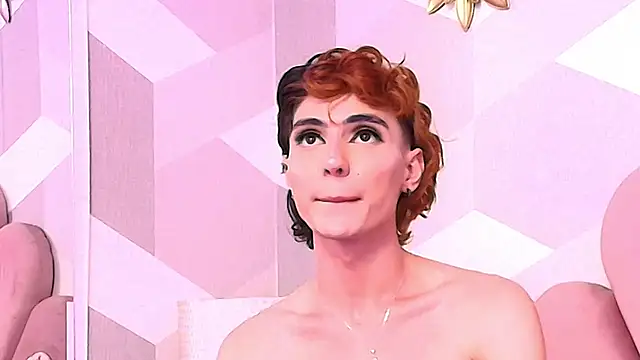 KylieMonnett live sex cam