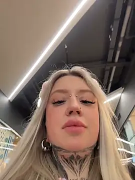 Chiibi's cam snapshot