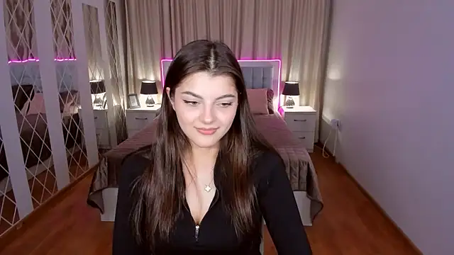 StellaBest's cam snapshot