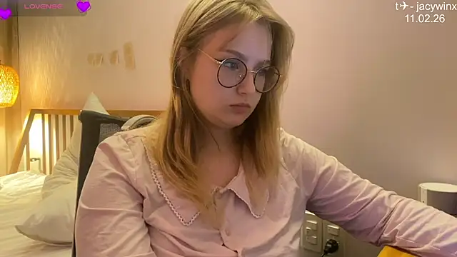 JacyWinslat's cam snapshot