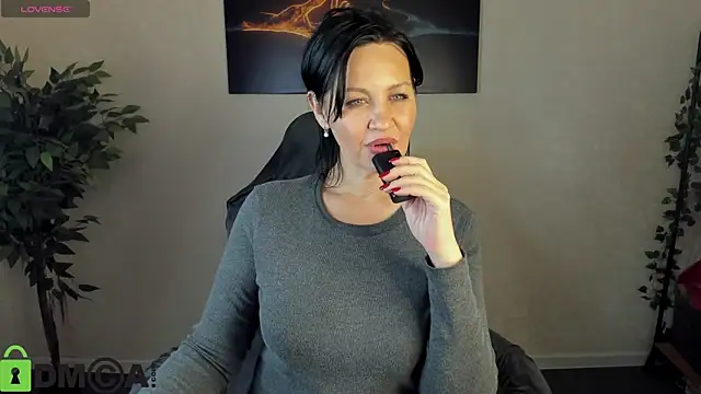 Sara_Devills live sex cam