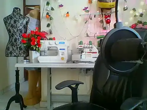 Anaconda2350 live sex cam