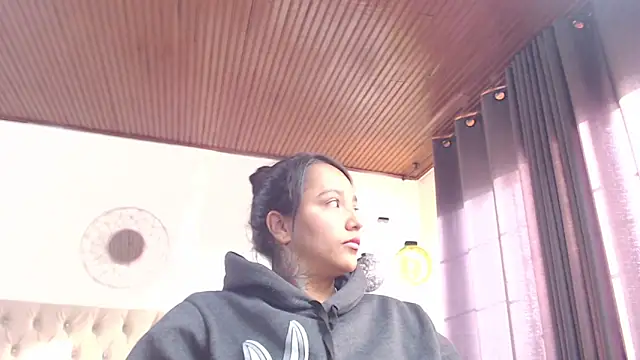 sharon_and_sharit live sex cam