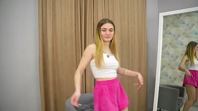 CharaVaz's cam snapshot