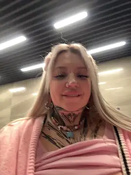 Chiibi's cam snapshot