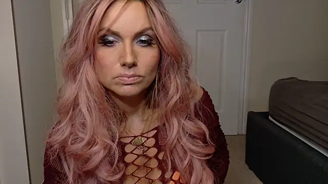 Tinkerbell822 live sex cam