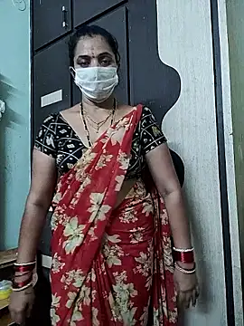 bhavyasri_55's cam snapshot