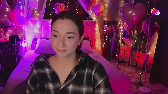 YasmineWest's cam snapshot