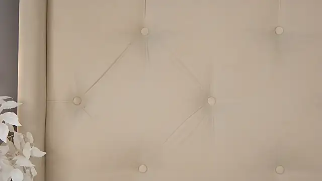 ur_wet_dreams live sex cam