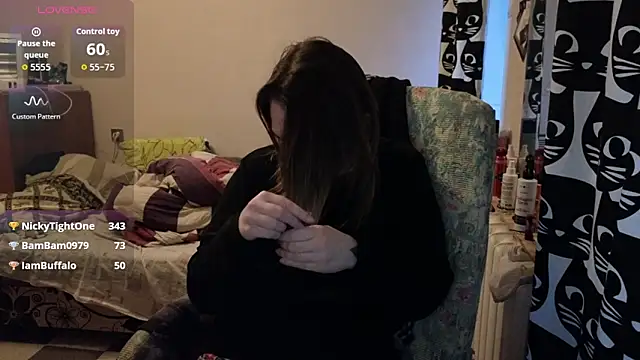 Ozalin_'s cam snapshot