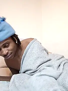 DarkSkinStroker live sex cam