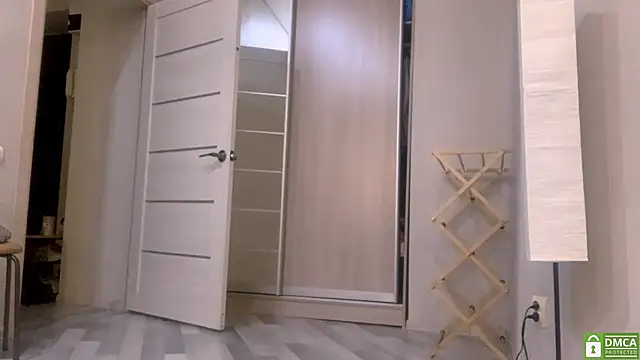 Fayalotyncute's cam snapshot