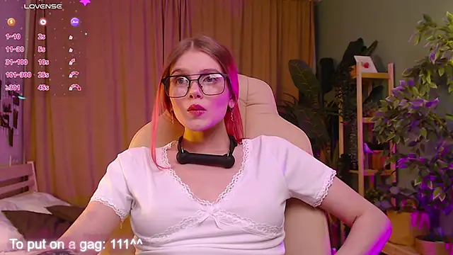 Gretchen_Mol's cam snapshot