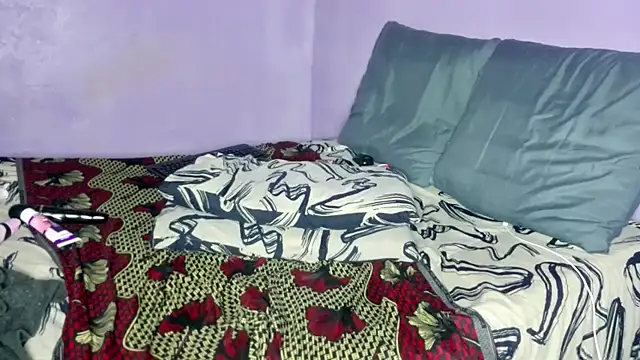 wilmaassylum's cam snapshot