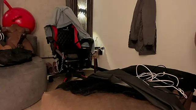 selene_red_ live sex cam