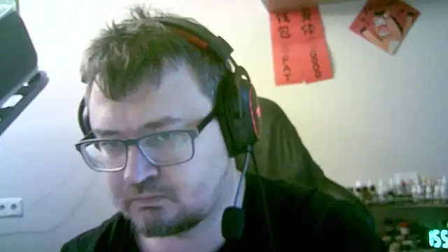 SirAbuser's cam snapshot