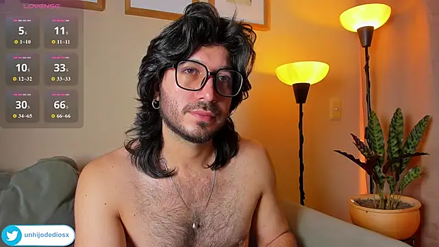 Ackerman_Eren_ live sex cam