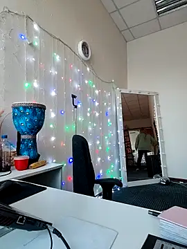 Juicy_PeachLux live sex cam