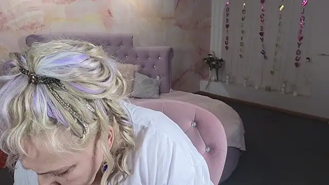 Penelope_Pinky live sex cam