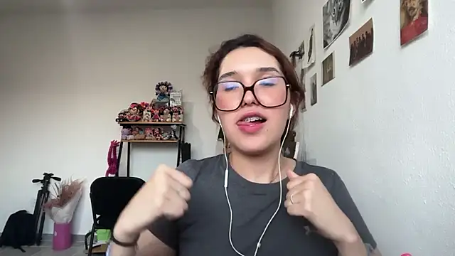 ShebaBonne's cam snapshot