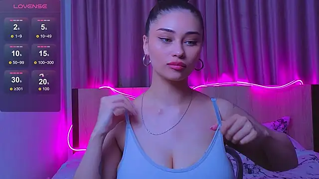 Sofia_Plump's cam snapshot