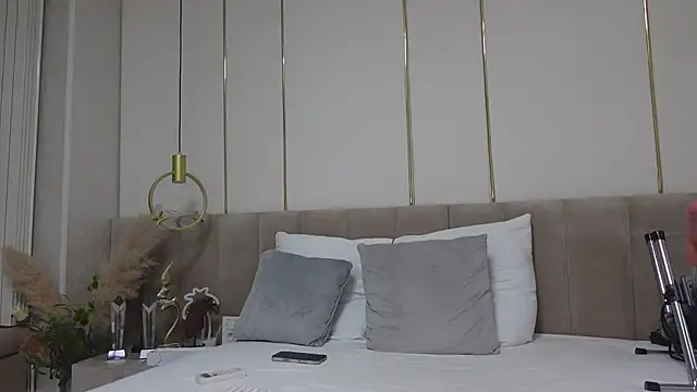 HaileyRoses live sex cam