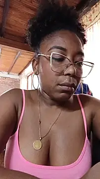 ChanneldelaCroix's cam snapshot