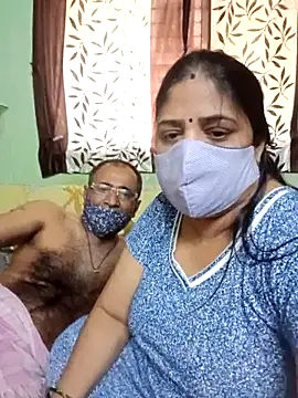 HoneyHush's cam snapshot