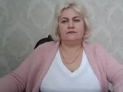 AngelaFamez's cam snapshot